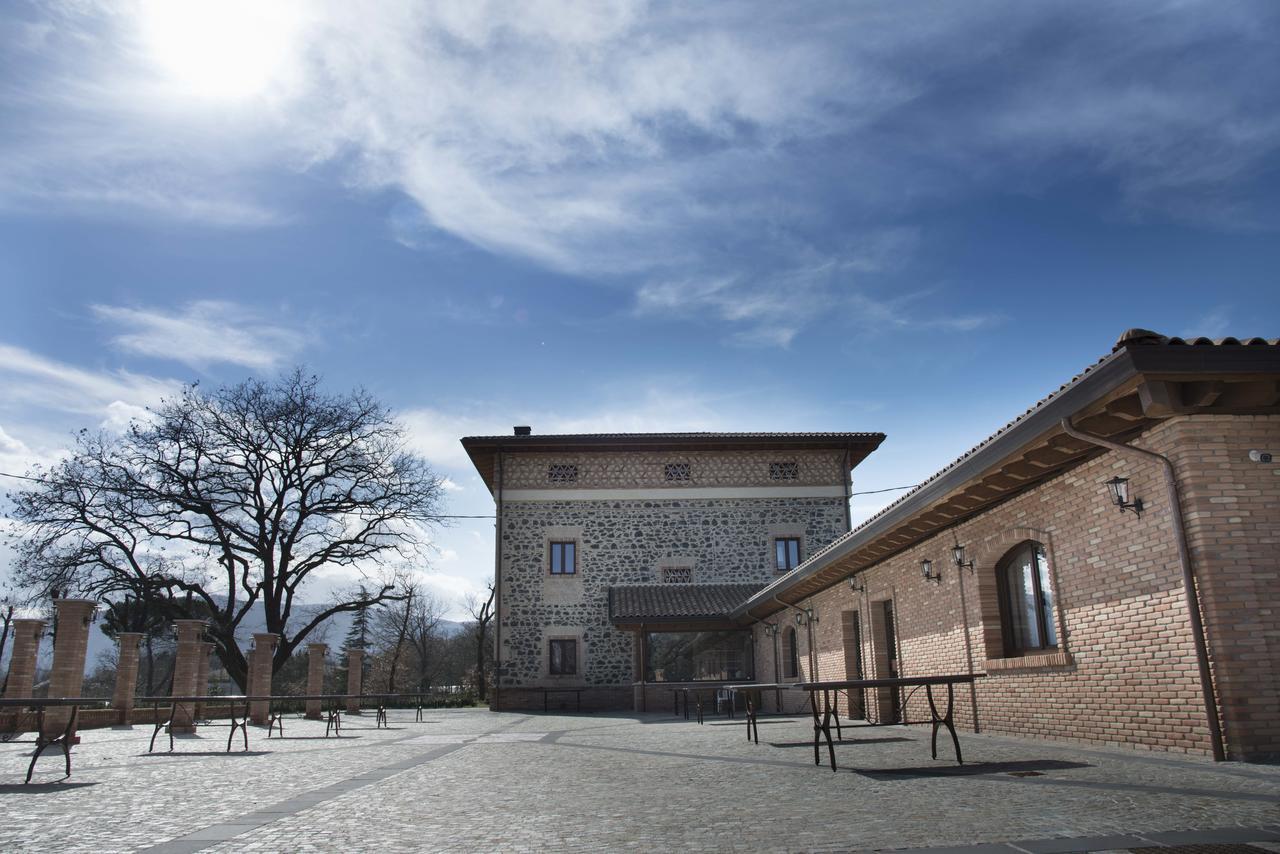 La Tenuta Di Trimalcione Pofi Dış mekan fotoğraf